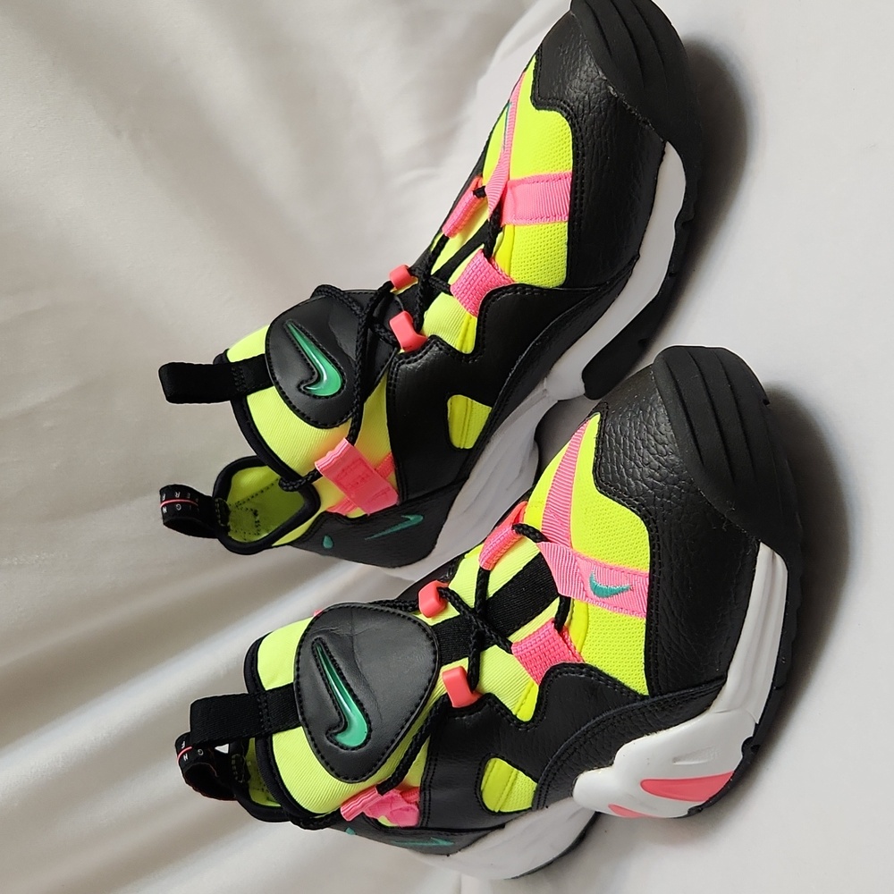 Nike Air Scream LWP Black Menta Pink Trainer Lightweight Sneakers (M Size 9) - Picture 3 of 13